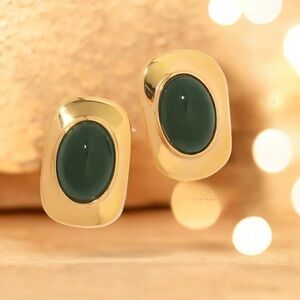 Elegant Gold and Green 18 K Plated Earrings